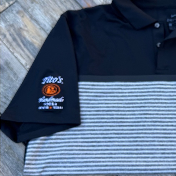 Nike TW Vapor Stripe Block Golf Polo with Tito’s Vodka Logo on Sleeve.  Large - Picture 6 of 6
